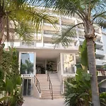 2-Bedroom Luxurious Apartment With Balcony And Parking