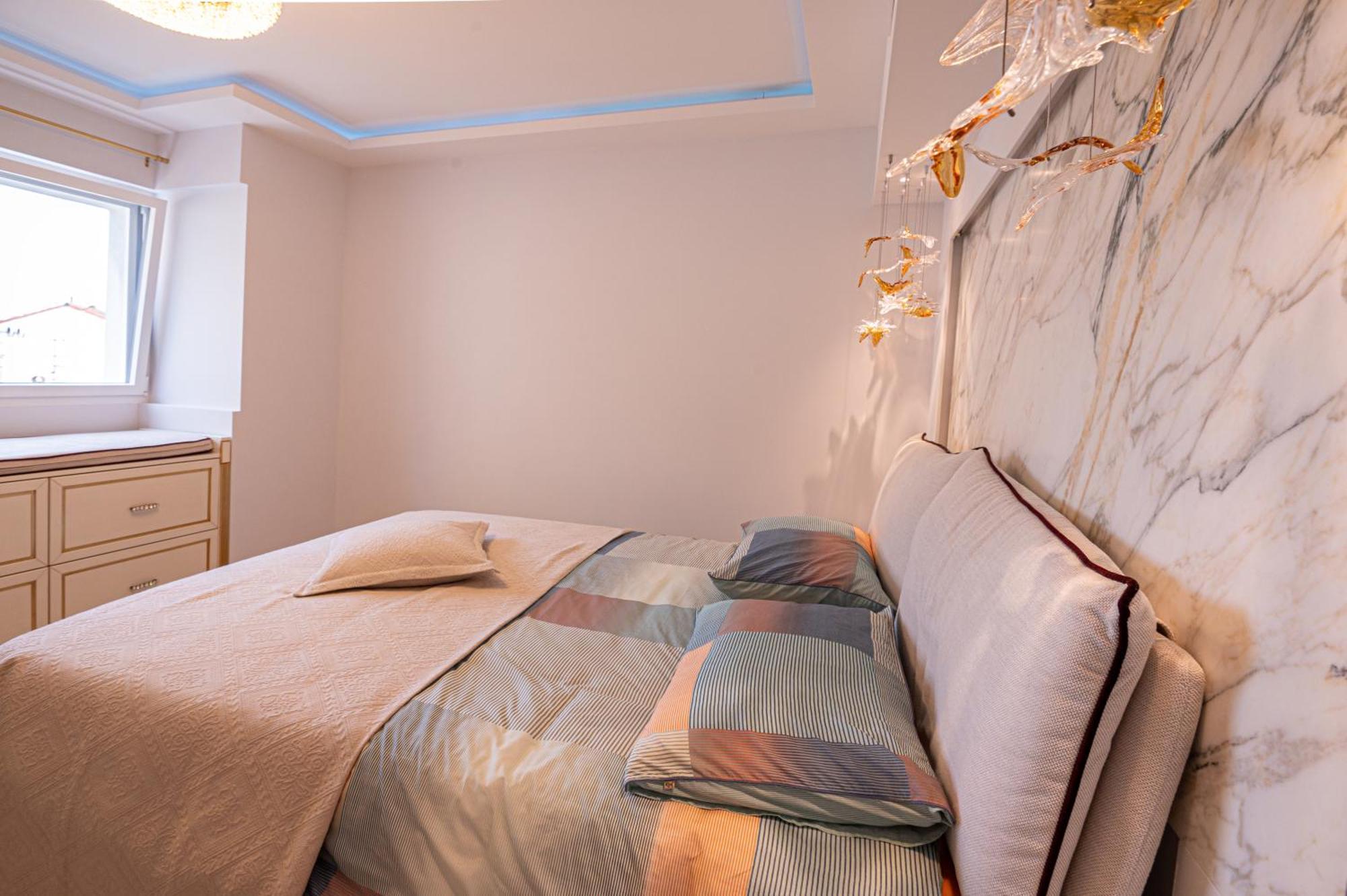 Appartement 2-bedroom Luxurious With Balcony And Parking Cannes